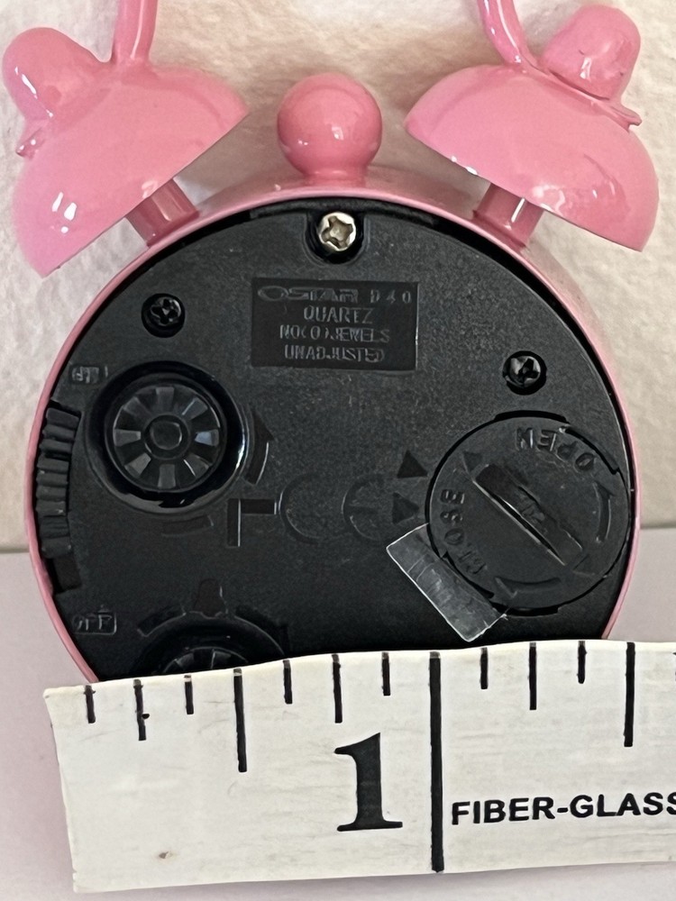 Cute Retro Creative Mini Alarm Clock Digital Quartz Clock Round Table Clock AU