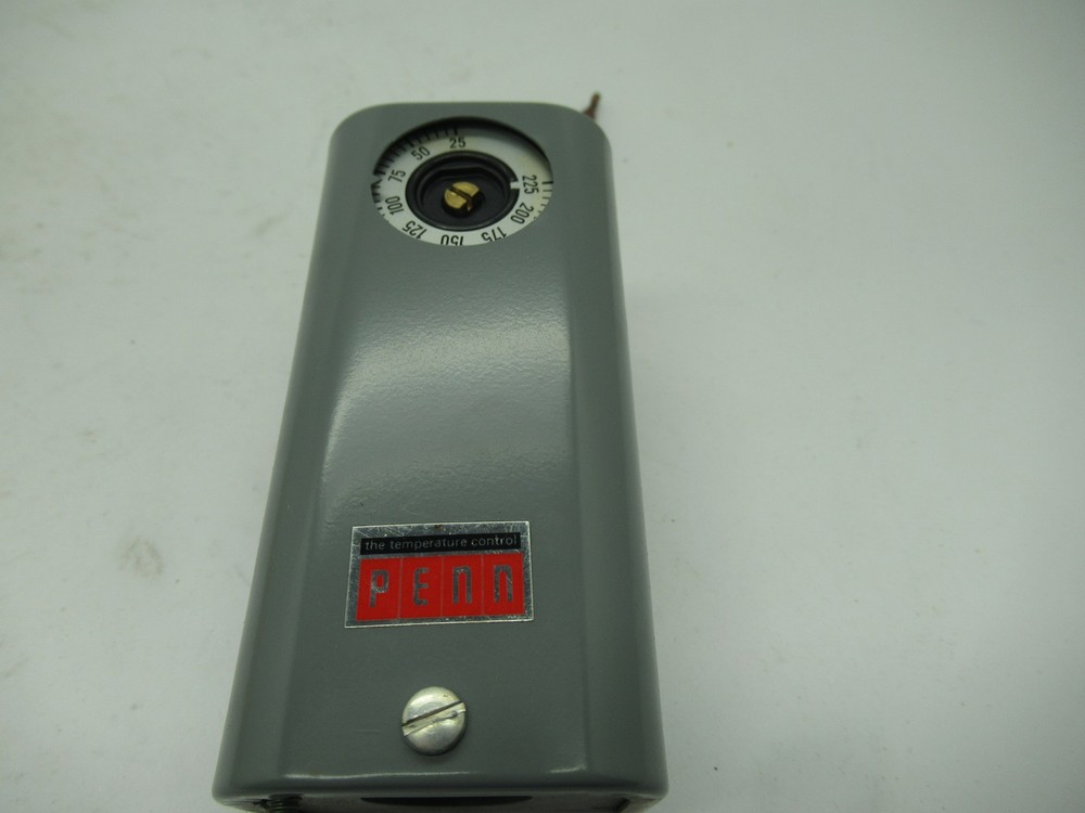 Johnson Controls A19AAF-12 Temperature Controller 25-225F SPDT 10FT NEW