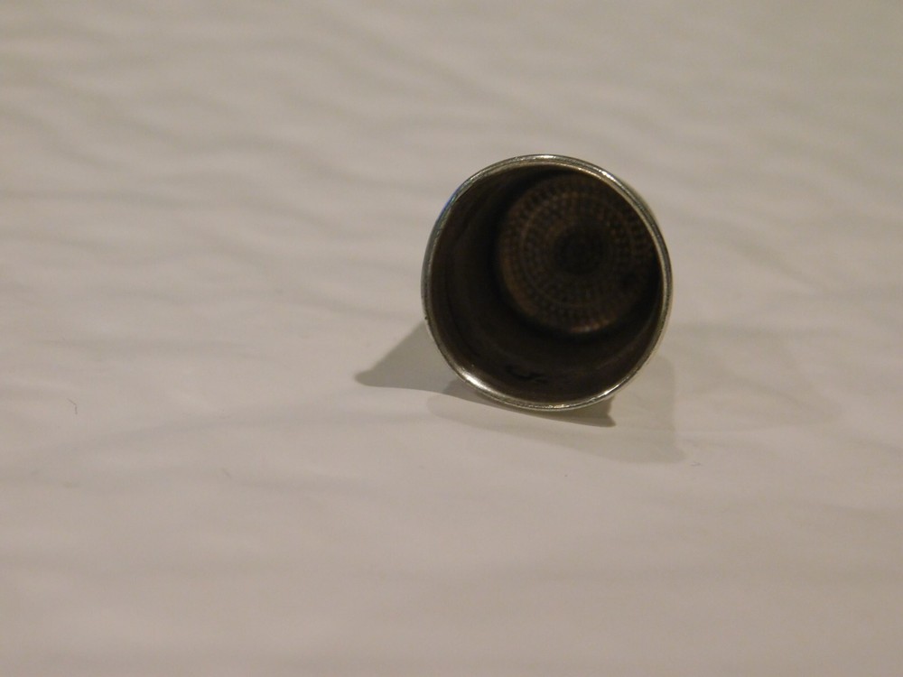 (47A) Sterling Silver Sewing Thimble