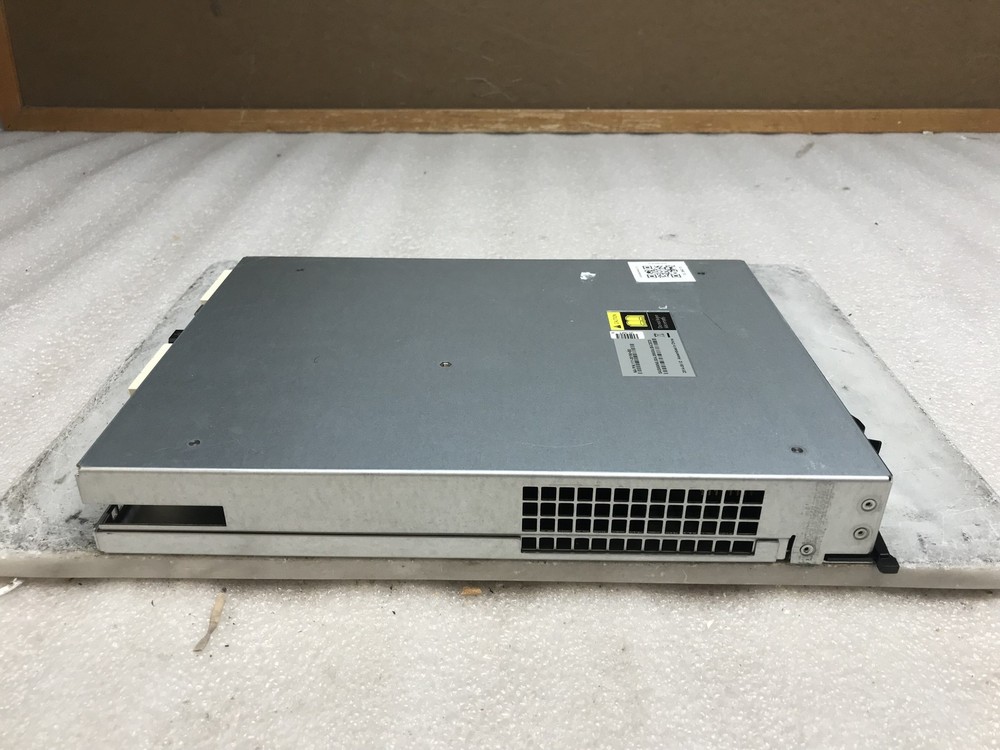 NetApp IOM6 111-00190+B0 SAS Storage Controller Ethernet Server Module