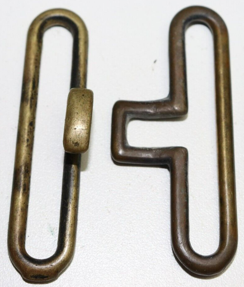 WWII US brass pistol belt hardware set each E5149