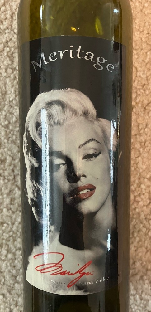 2010 Marilyn Monroe Meritage Wine Bottle, Empty & Lights For Inside ~ EUC