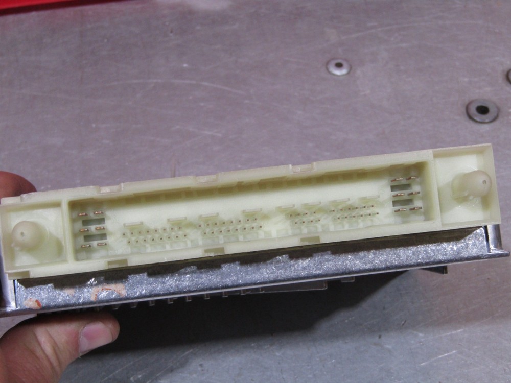 2005-2009 Volvo S60 OEM transmission control module (may require programming)