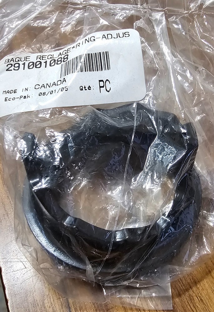 SKI-DOO  ADJUSTER RING 291001088