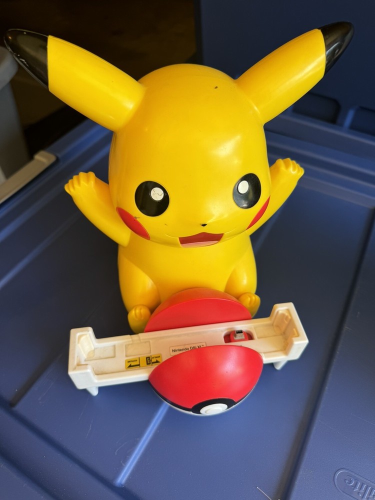 Pilkachu DS Charger Stand Untested