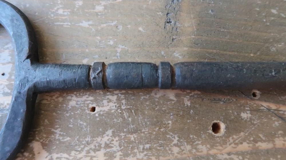 Antique Iron Skeleton Key 6 5/8"