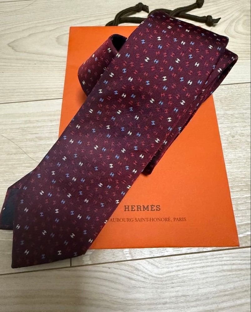 HERMES Tie H Pattern Wine Red