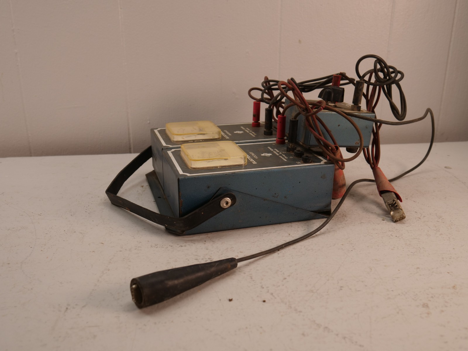 Vintage Advance Trade School Alternator Testing Kit?? Voltage Amperage Rheostat