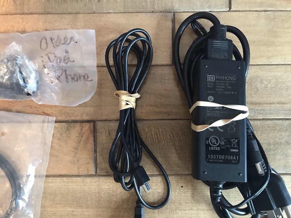 Apogee Quartet USB Audio Interface with Power Adapter And USB Cables