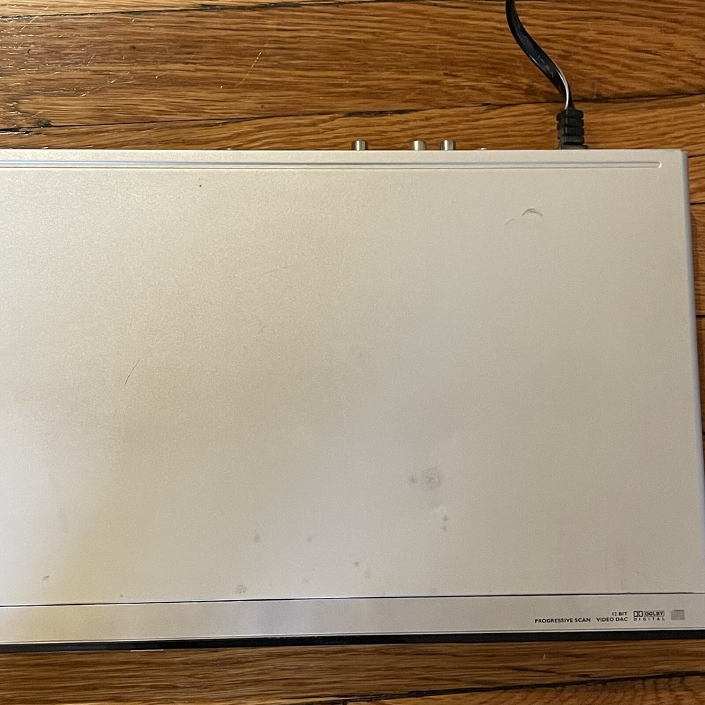 Philips DVP5140/37 Multiformat DVD Player with Remote, AV Cables, Tested