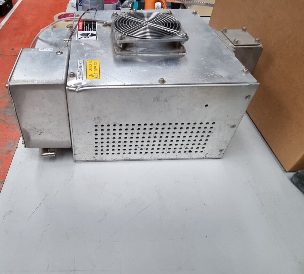 HITACHI M-05A2LS-400K RF MATCHING BOX (RBD3.1)
