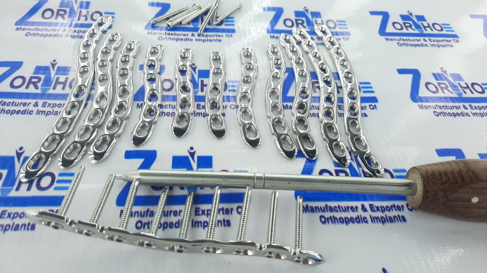 Anterior Clavicle Locking "S" 5-10 hole plate & 3.5mm LCP screws (114Pc) SS 316L