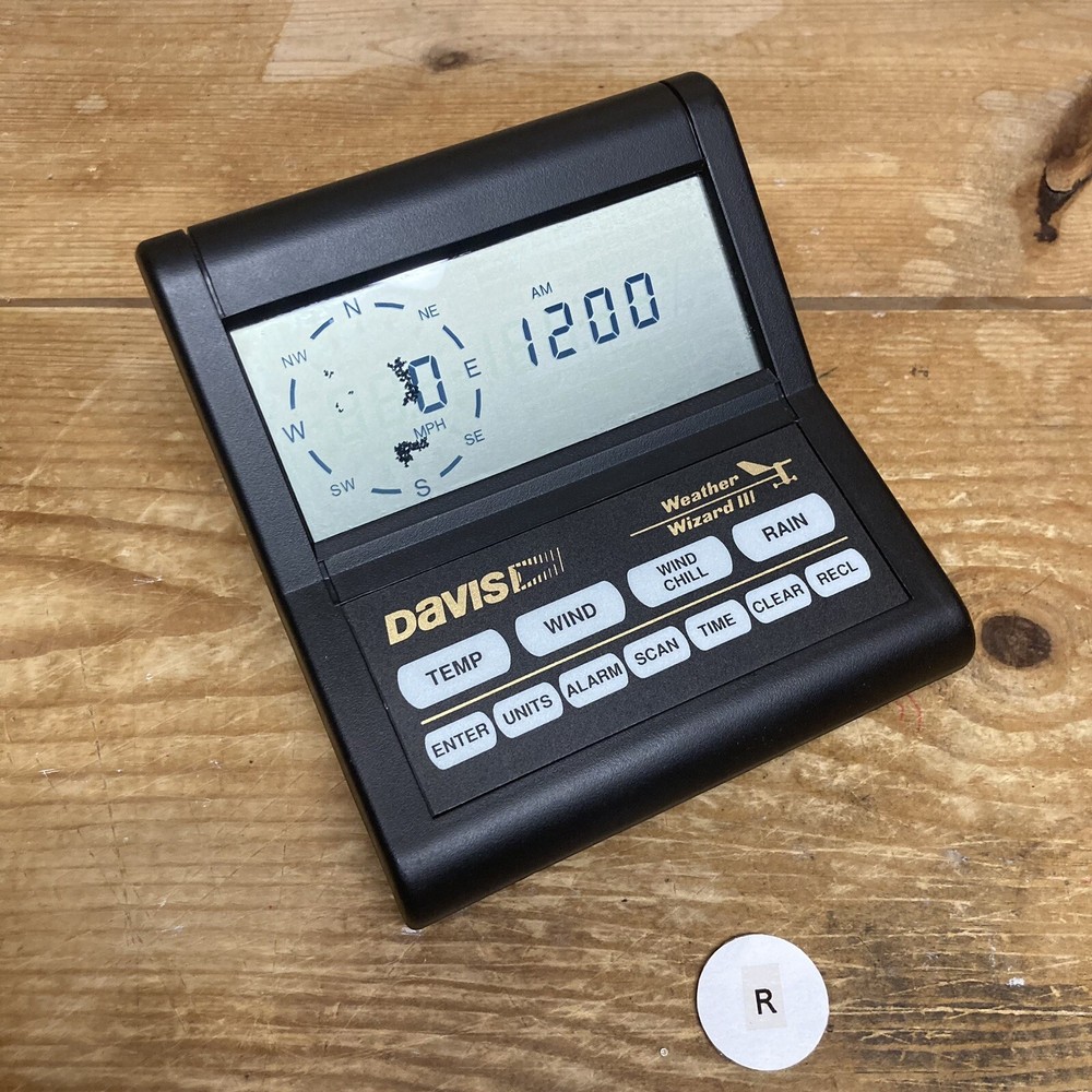 Davis Instruments Weather Wizard III 7425 Display only. ** HAS SCREEN ISSUE**
