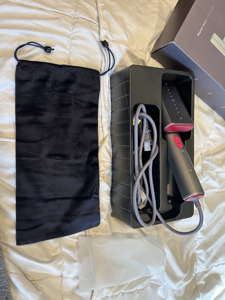 G9 Pro Smart Handheld Steamer for Clothes Excellent Condition