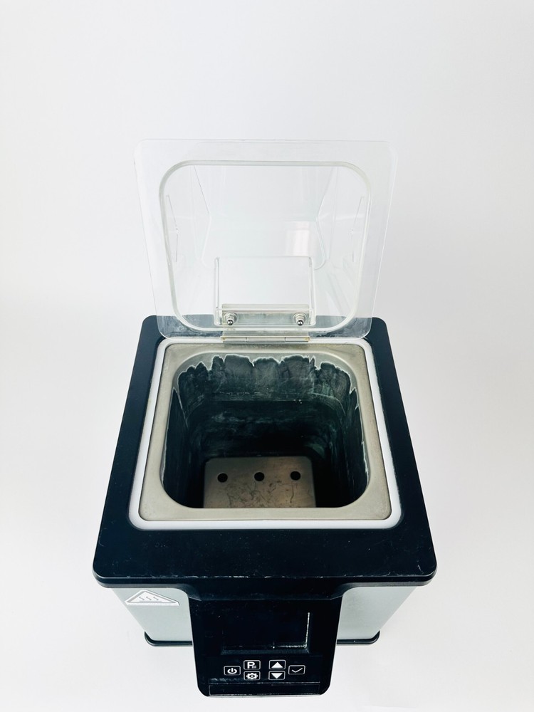 Polyscience WBE02 Water Bath