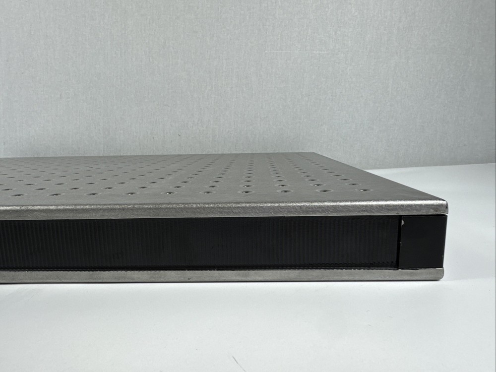 TMC OPTICAL BREADBOARD 23.5" x 17.5" 75SSC-103-12 USED