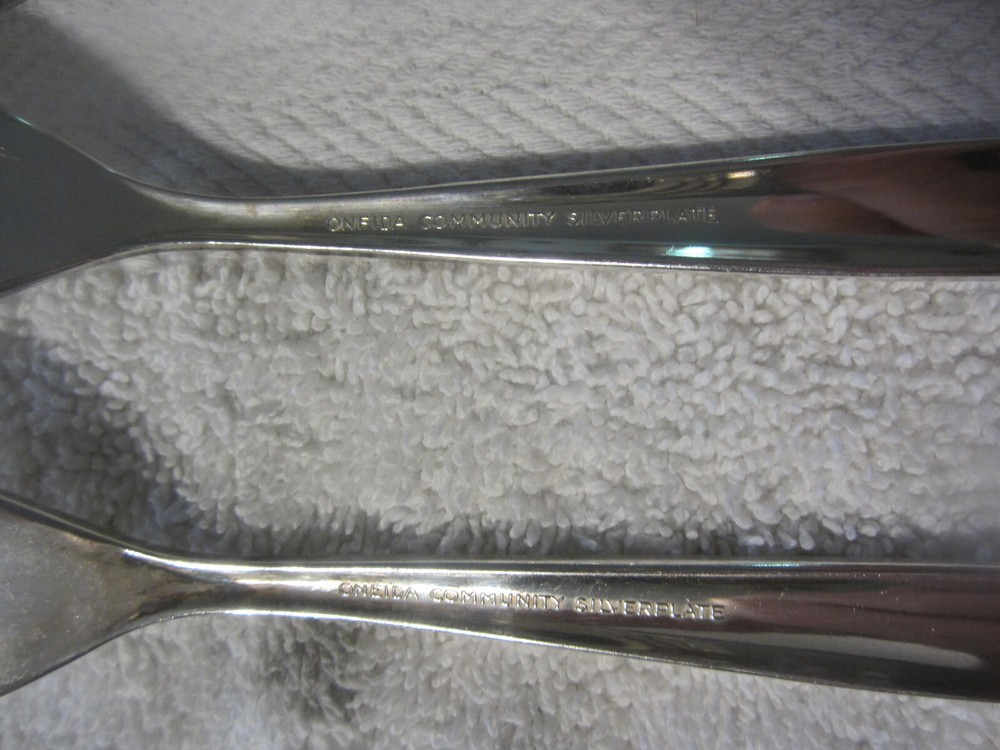 5 ad Oneida Community ENCHANTMENT / GENTLE ROSE Pattern Dinner Forks,VTG,,7.25"