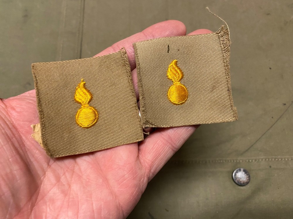 ORIGINAL WWII US ARMY CLASS A JACKET & SHIRT SEW ON "ORDNANCE" OFFICER INSIGNIA