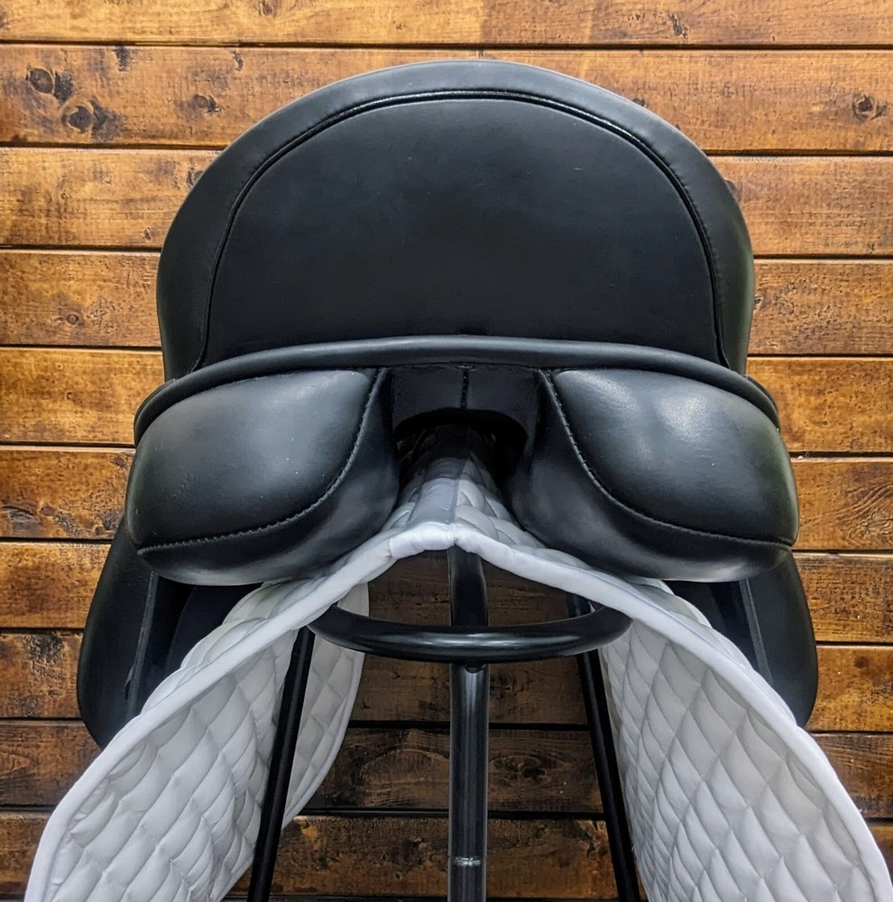 18" Trilogy Amadeo Elite (2022) *Wool Flocked*