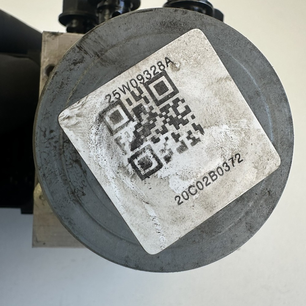 Royal Enfield Interceptor 650 2020 ABS pump modulator controller block unit