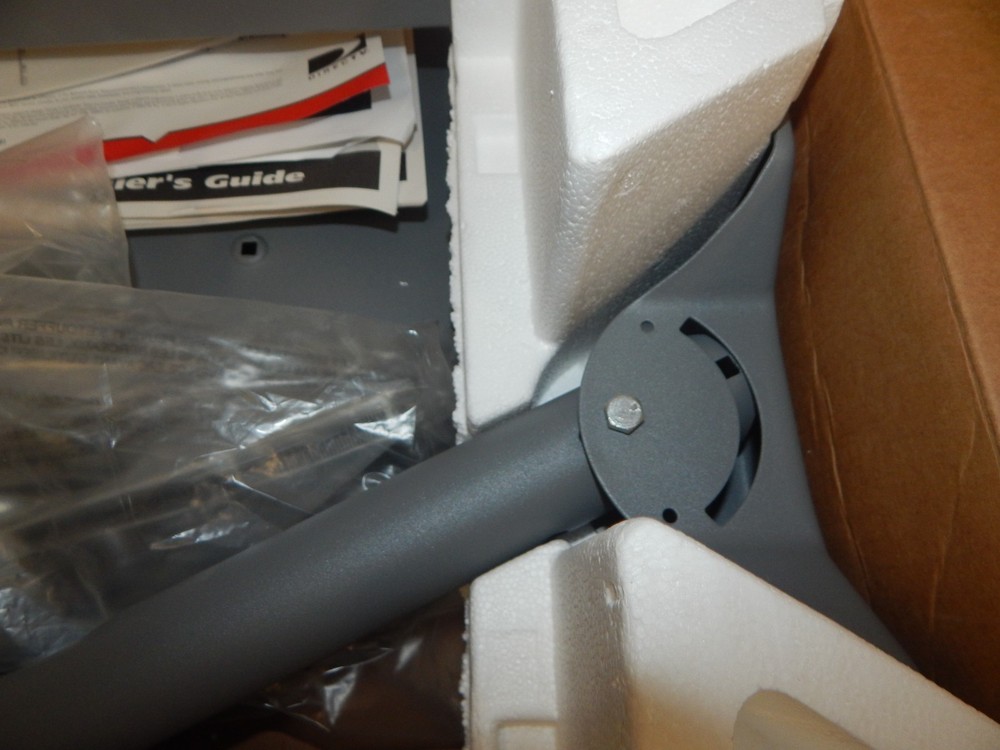 Direct TV DirecTV System DRD431RG Satellite Receiver & Dish Antenna & Remote RCA