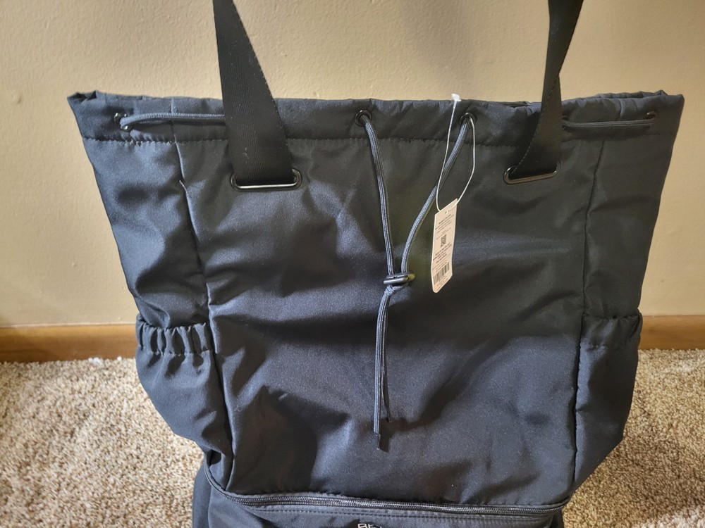 Beyond Yoga Convertible Gym Bag Backpack Black