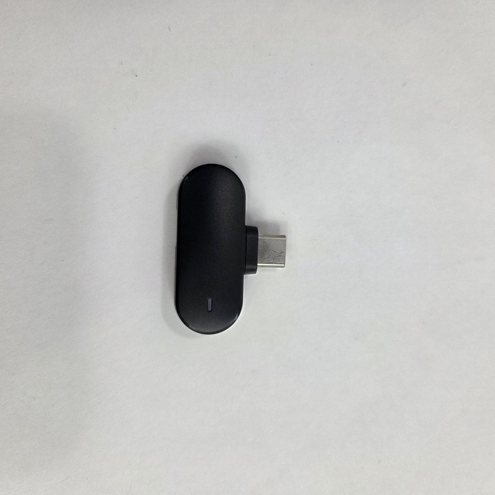 NORTH Wireless Microphone Transmitter & Receiver with Charger (USB-C)