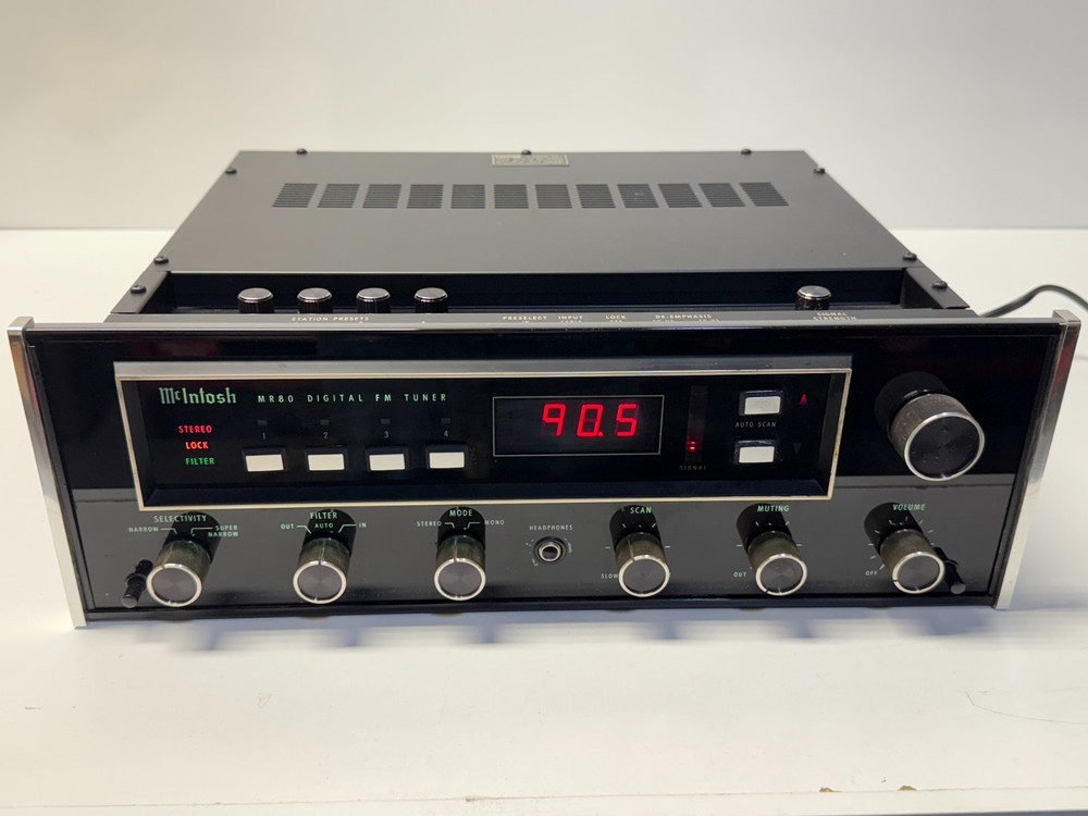 McIntosh MR-80 Tuner