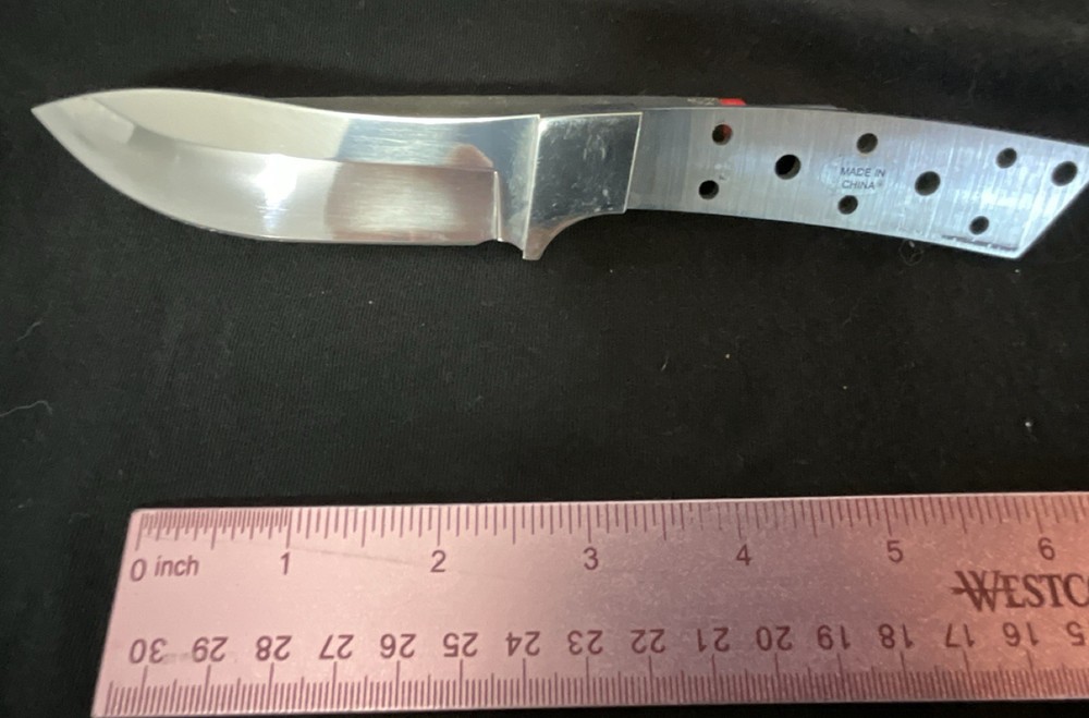 Wyoming Skinner,Full Tang,6" Length.