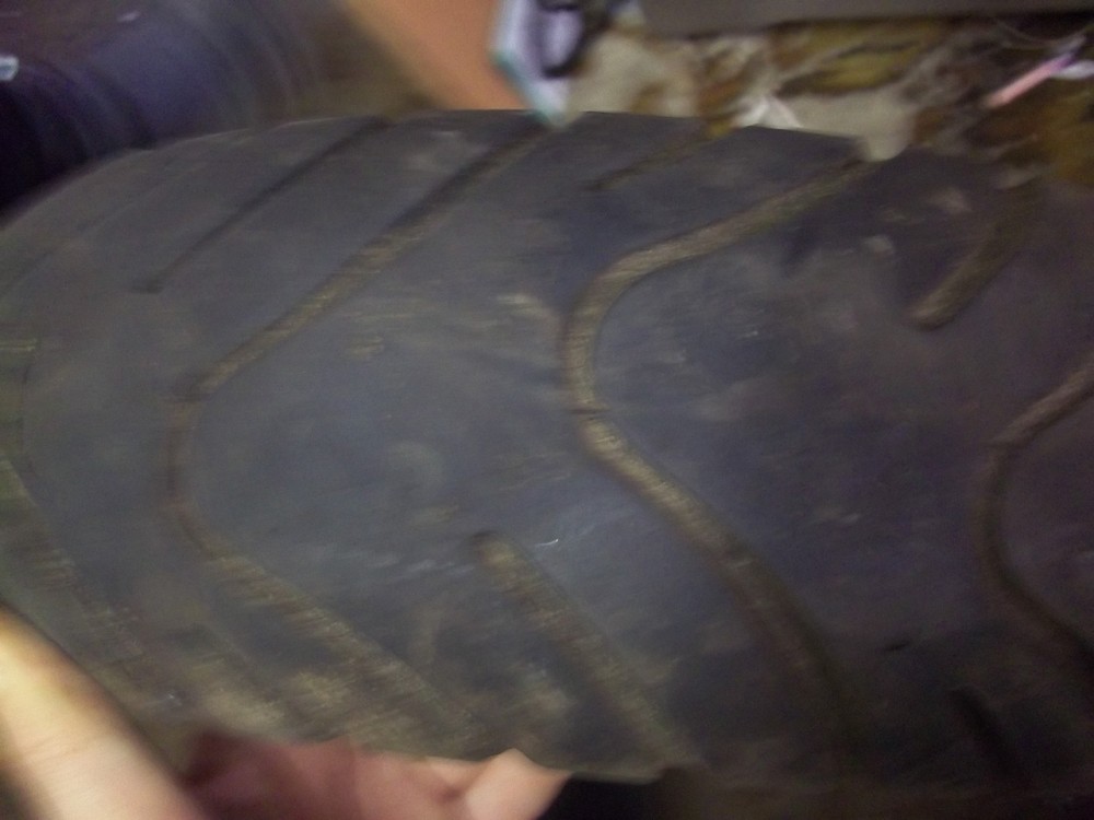 Part worn kendo Tyre 110/80/10
