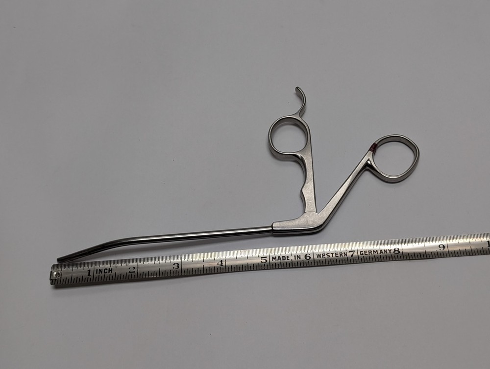 R. WOLF 8489.021 Punch (USED).