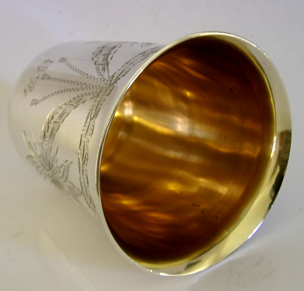 ENGLISH IMPORT SOLID STERLING SILVER BEAKER CUP 1961 BAREWAR 108g