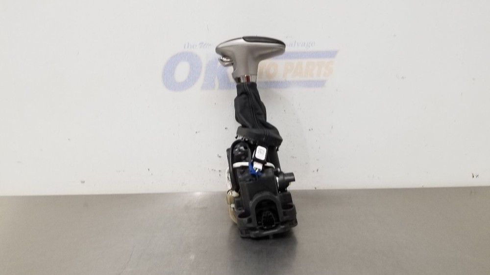 18 DODGE DURANGO SRT 392 AUTOMATIC TRANSMISSION SHIFTER