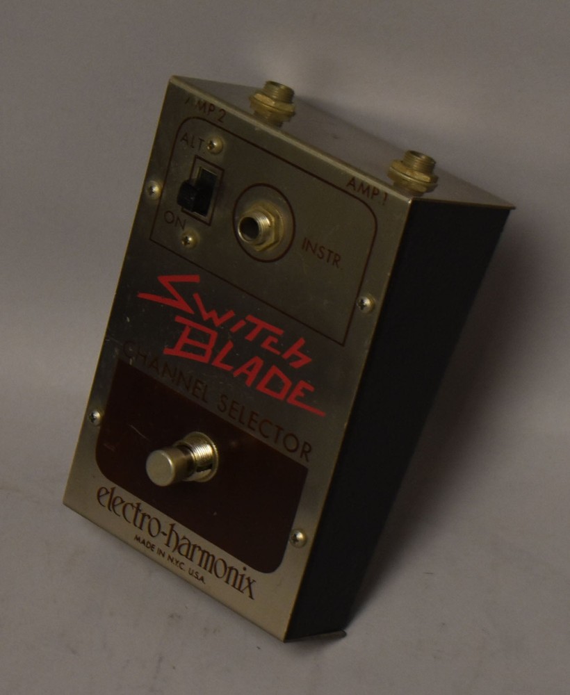 AXE Model BPA-1 Buffer Pre-Amp w/Box