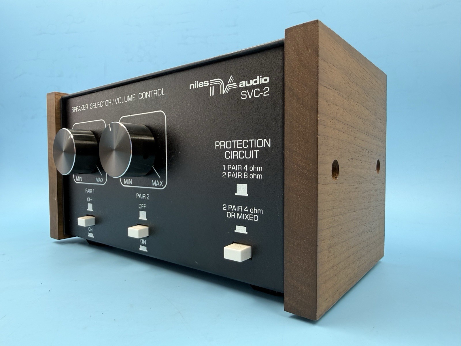 Vintage Audiophile Niles Audio SVC-2 Speaker Selector / Volume Control Unit