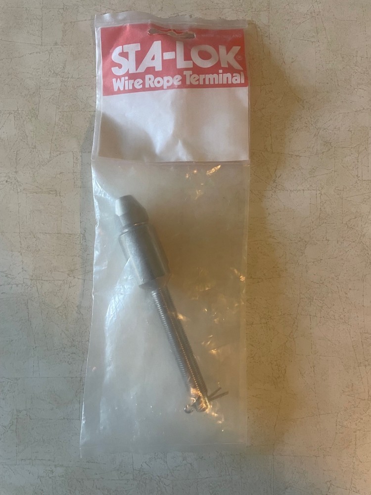 STA-LOK 036-08 Stud