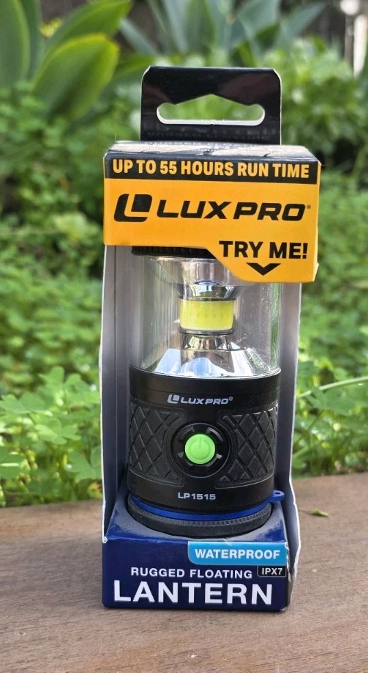 Long Run Time Camping Lantern Flashlight Waterproof Bright Lightweight 340 Lumen