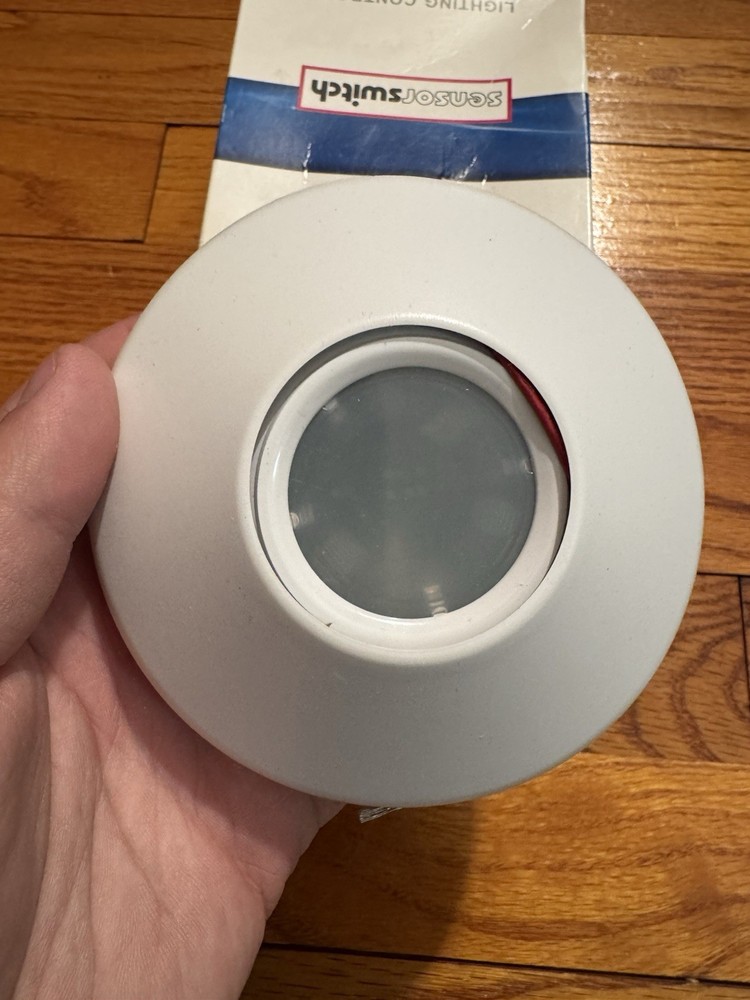 Acuity Controls Sensor Switch CMR ADC Ceiling Photocontrol Auto Dimming 184EUE