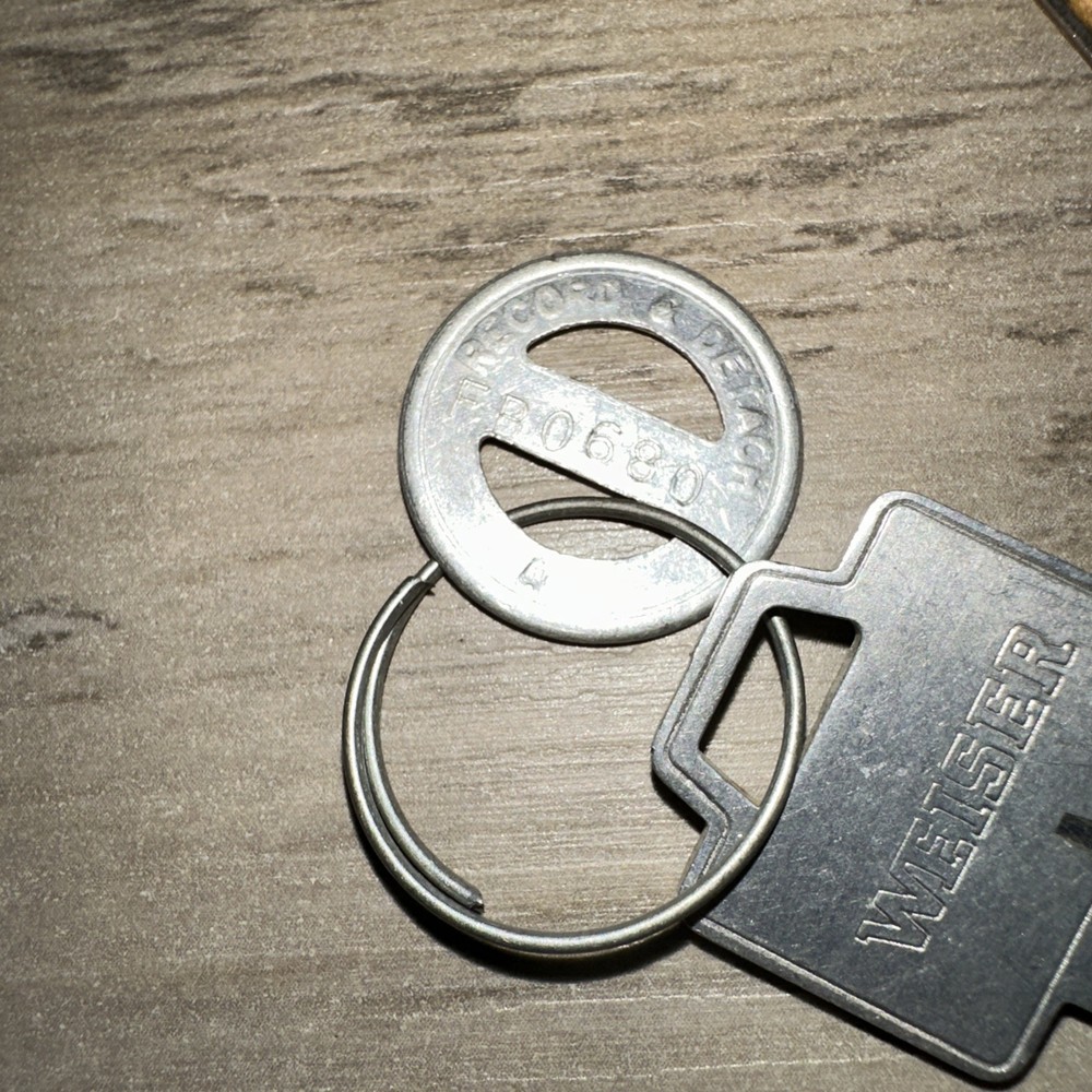 Weiser Aluminum Key E43875 FR0689￼