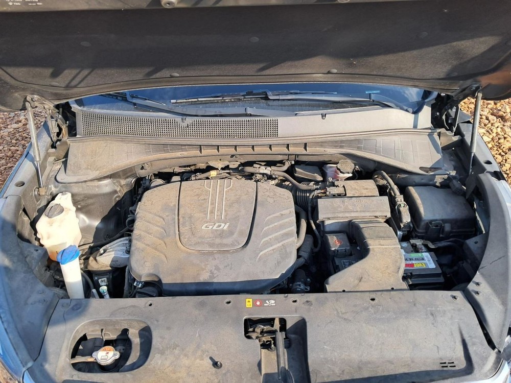 SORENTO 2017 Glove Box 4794250
