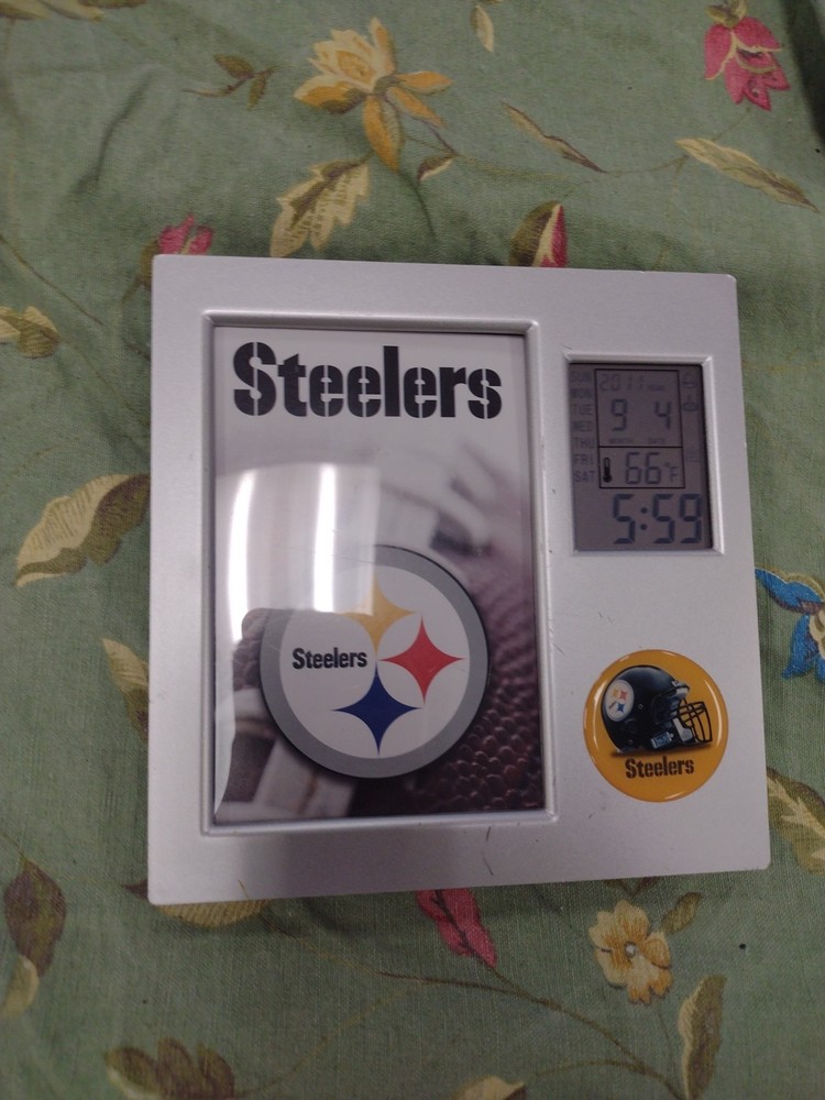 Steelers Memorabilia Multi-Function Electronic Clock Calendar (Few Scratches)