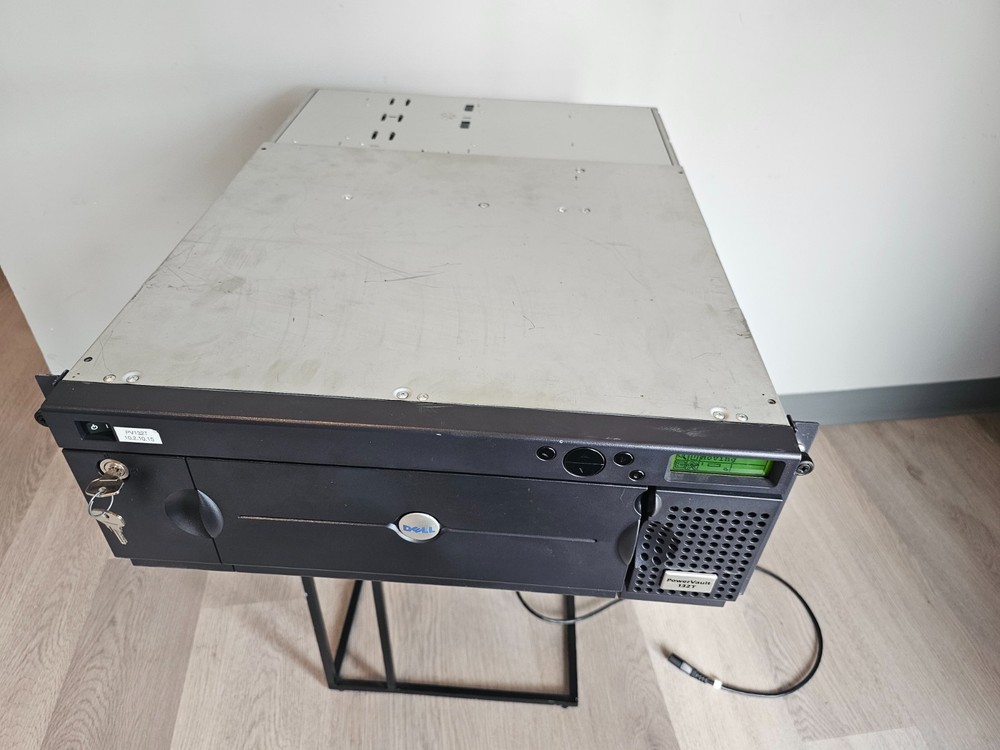 Dell PowerVault 132T LTO Rack Mountable Library Chassis