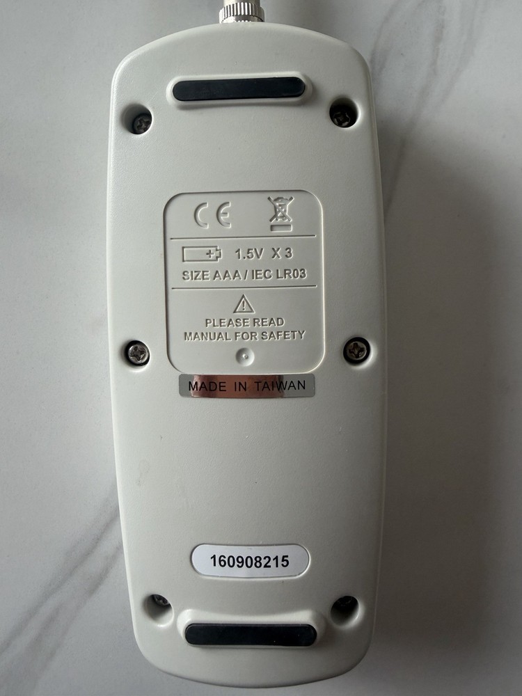 Waterproof RTD Digital Thermometer With PT-100 Sensor Probe