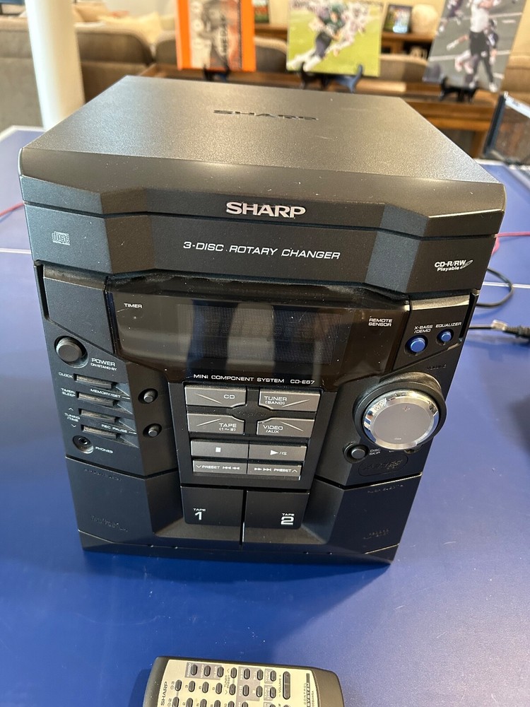 Sharp Mini Component System CD-E67 3-WAY SIDE FIRING BASS Stereo AM FM,CD,2 Tape