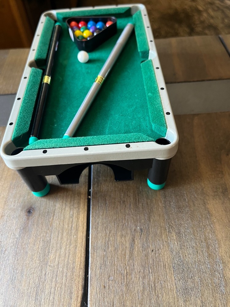 Miniature Desktop Pool Table 6”L x 4.5” W x 3” H
