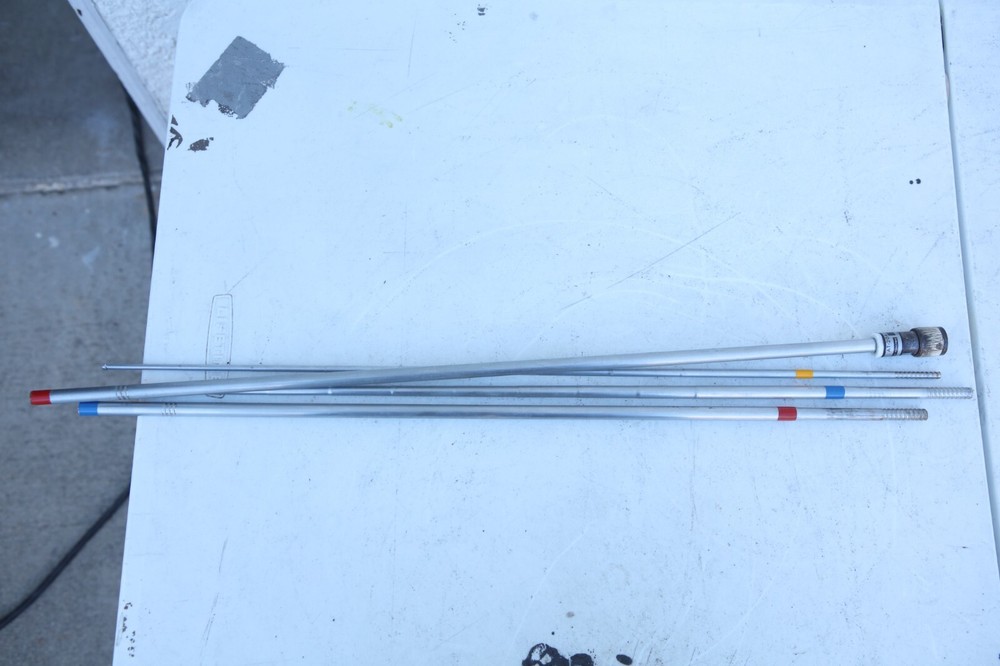 Military AT-204/URM-6 Antenna Base