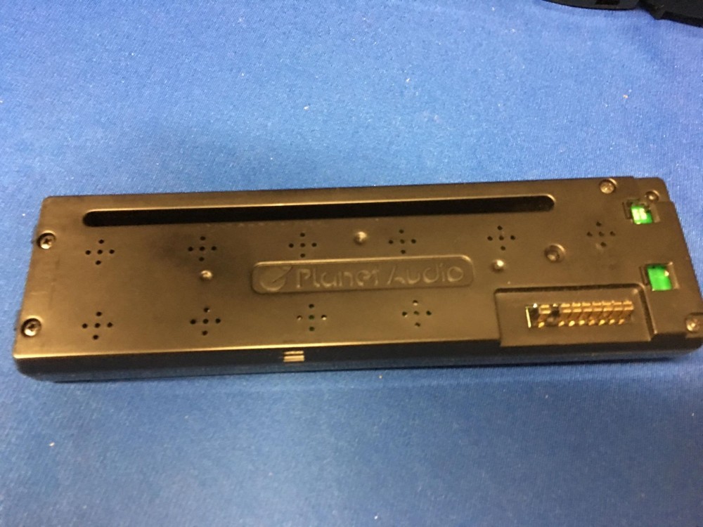 faceplate p225c planet audio