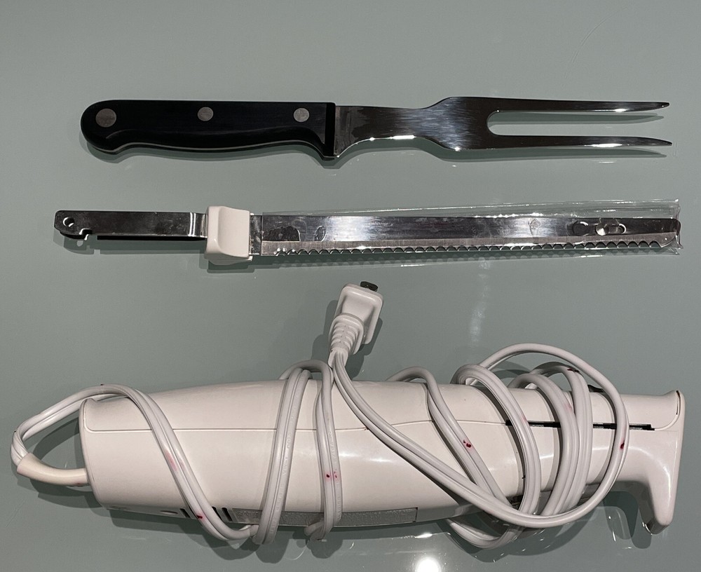 Hamilton Beach Electric Knife with Case - White