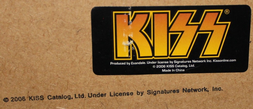 2006 KISS Love Gun Shadow Box Display Replica Backstage Pass Pick Drum Sticks