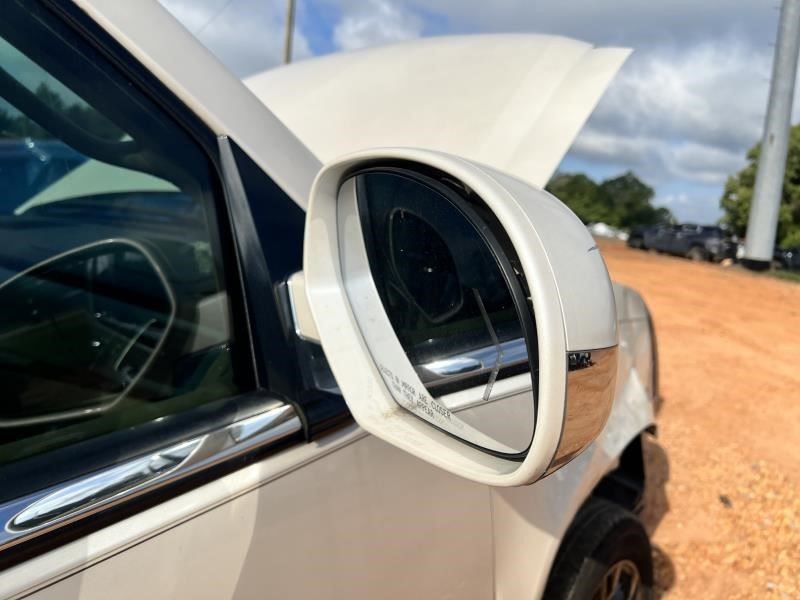 ESCALADE  2009 Keys/Latches/Locks 104647335